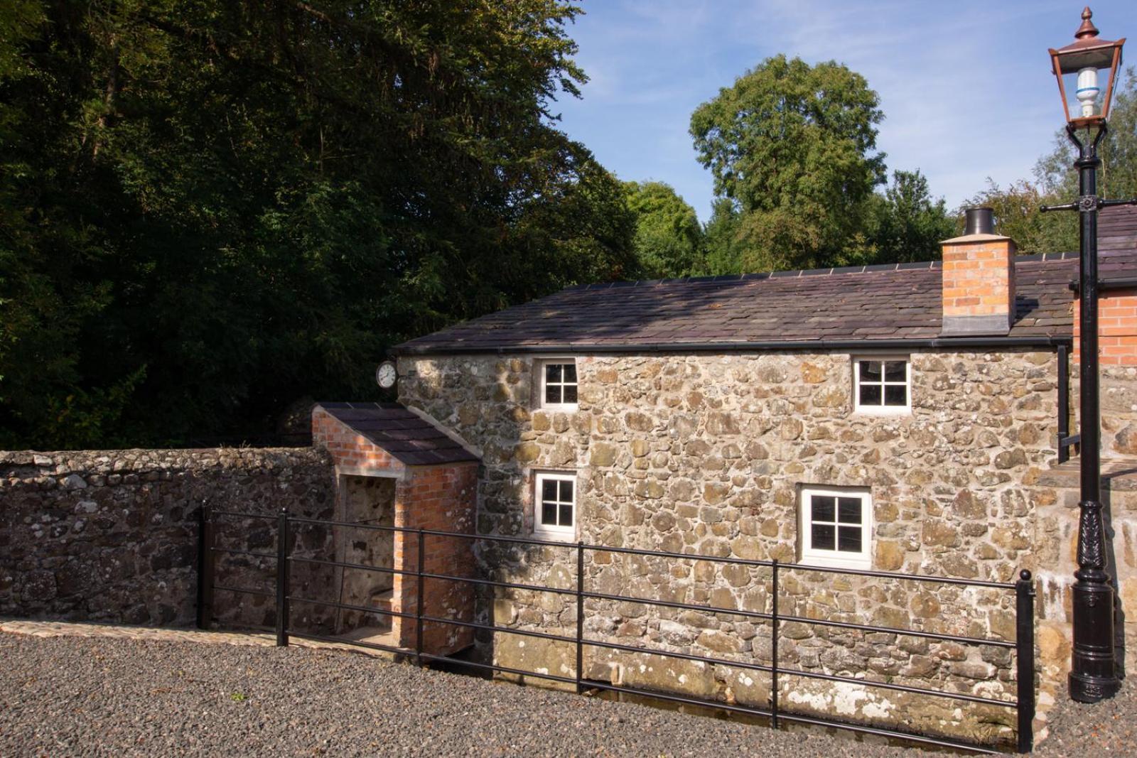 Millbrae Lodges Belfast Eksteriør bilde